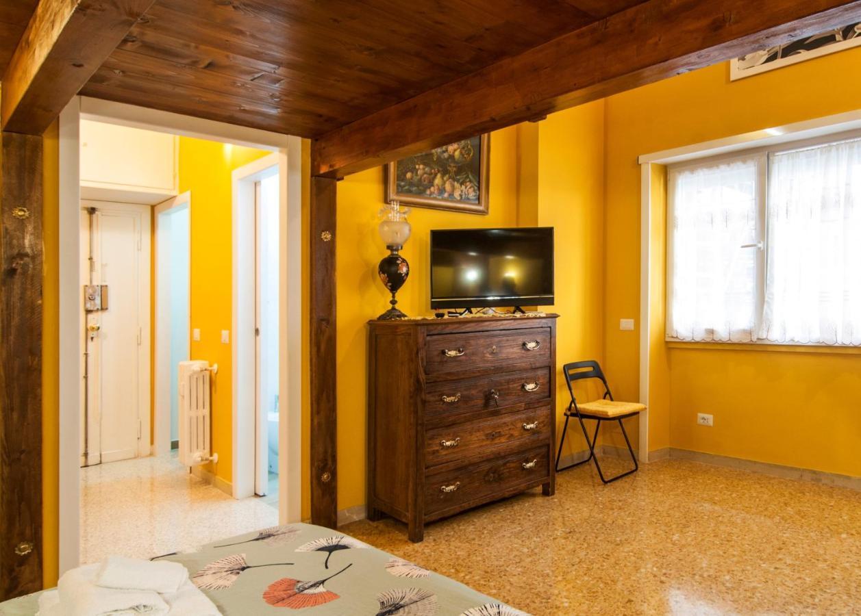 Wood Easy Flat Apartment Rome Luaran gambar
